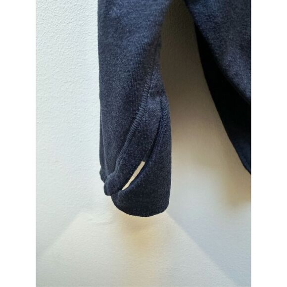 Athleta women’s blue hooded sweatshirt size Medium. #44-1737 - Picture 3 of 4